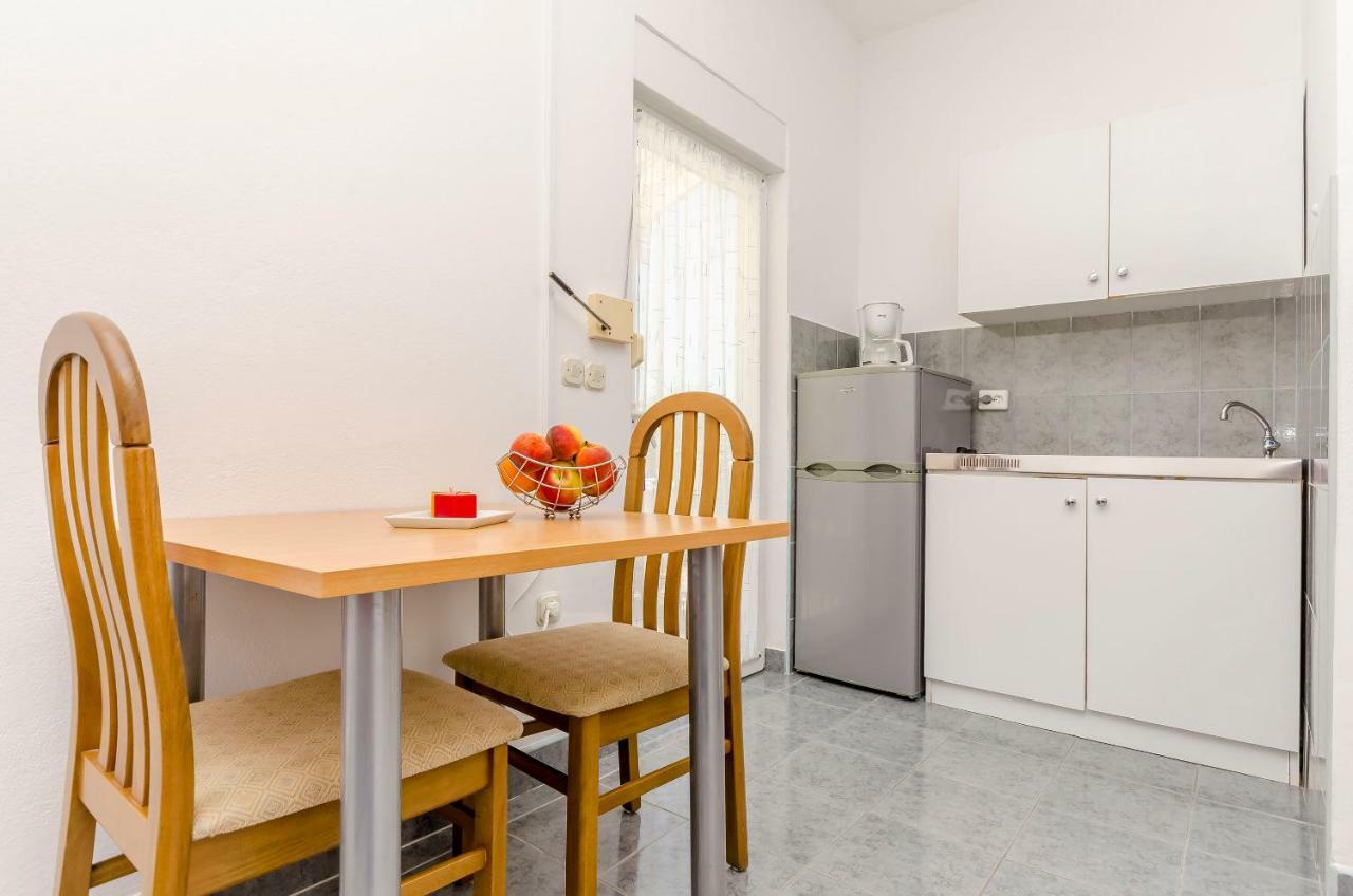 Apartments Tonka Donji Okrug  Eksteriør billede